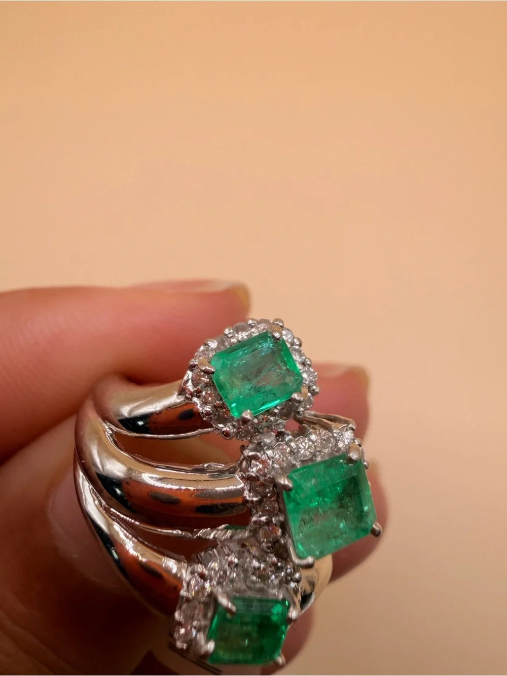 Vintage Platinum 900 Diamond & Colombian Emerald Ring Size 7.
